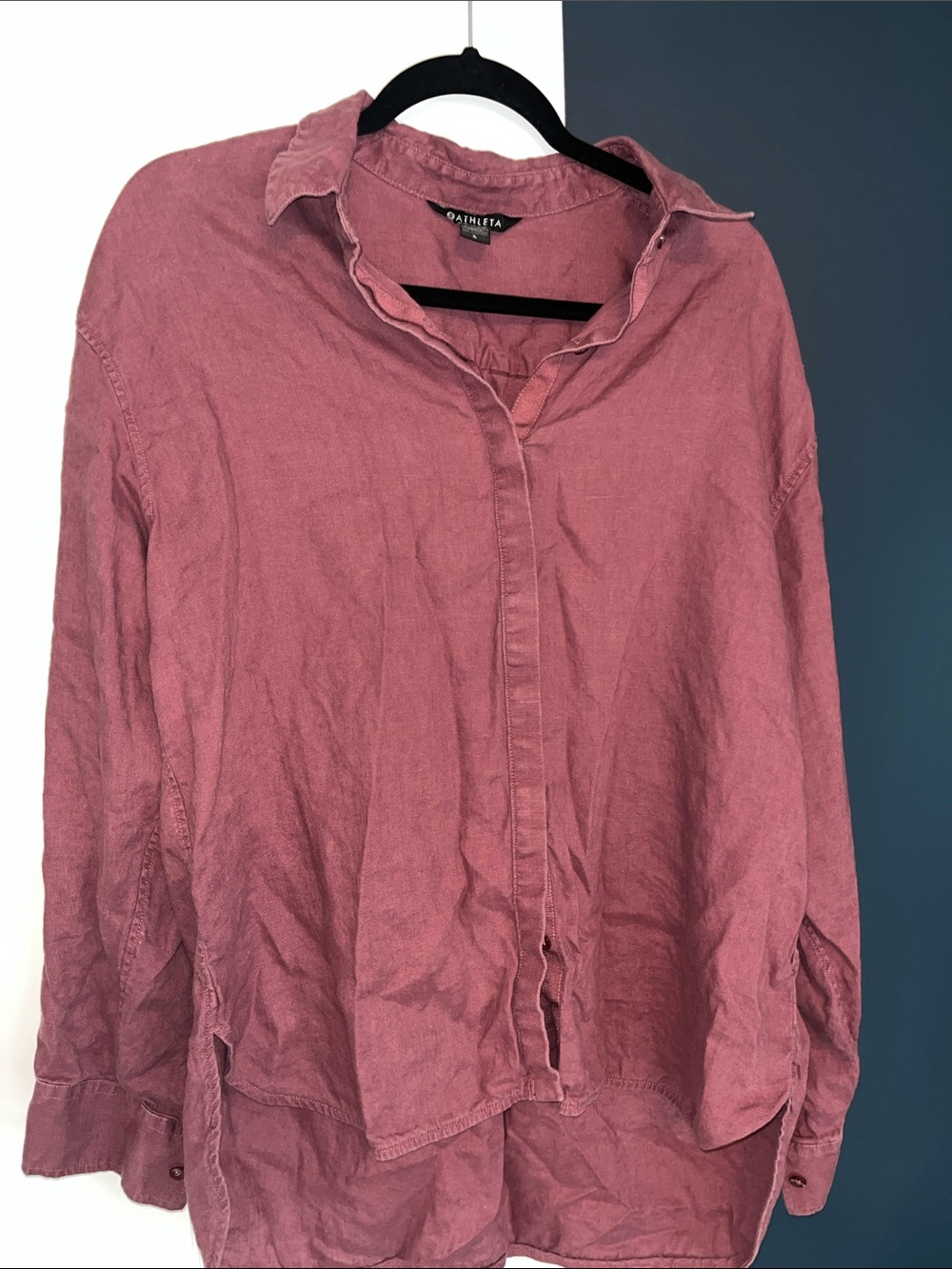 Athleta Rose-Mauve Linen Button-Down Shirt